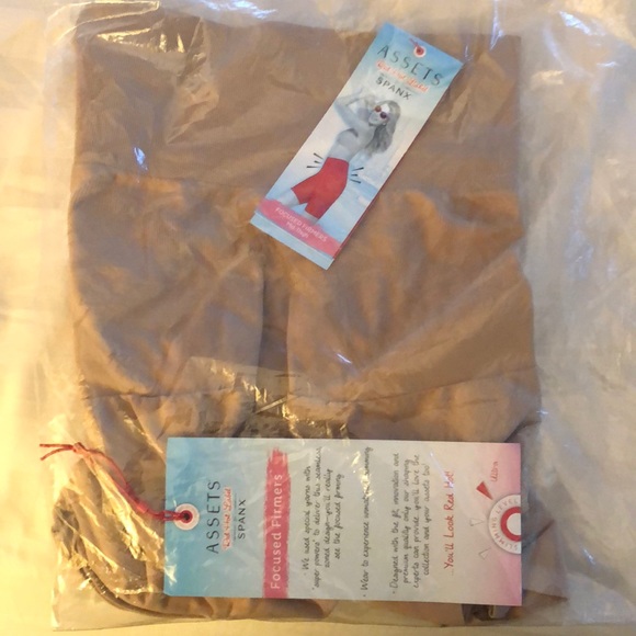 Spend- mid thigh - Picture 1 of 3